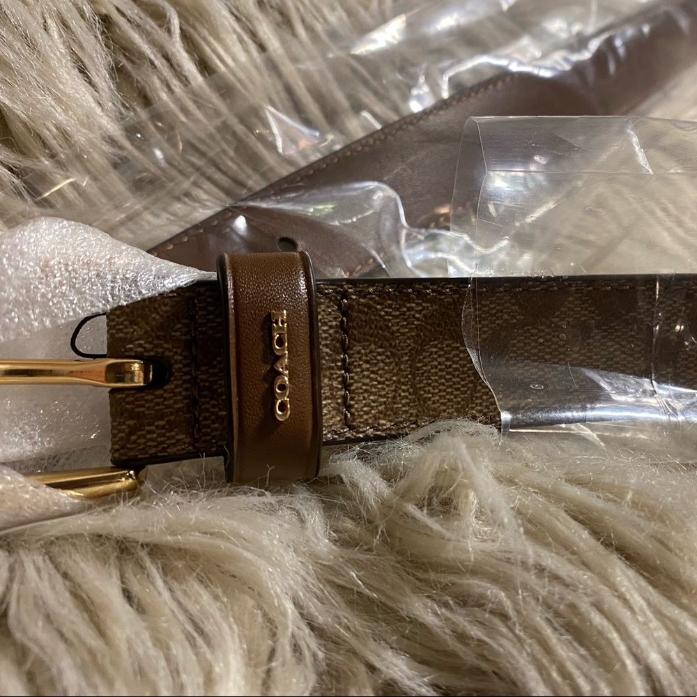 *SOLD*NWT AUTHENTIC* COACH Classic Belt In Signature Canvas Size Medium - Picture 7 of 8